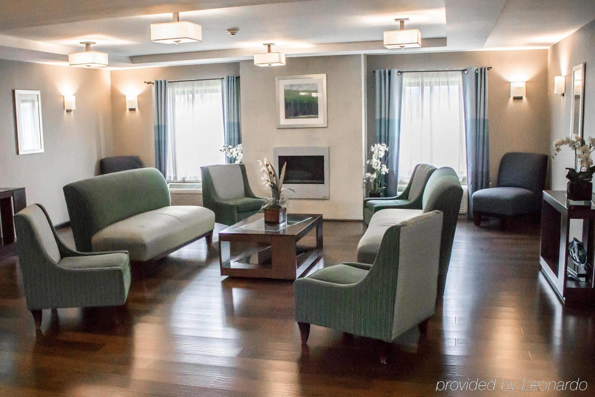 Holiday Inn Express & Suites - Albany Airport - Wolf Road By Ihg Eksteriør bilde
